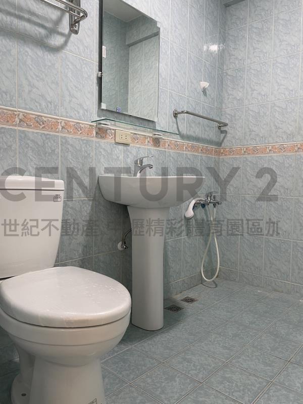 watersmall_S__62439436_20250802150829.jpg