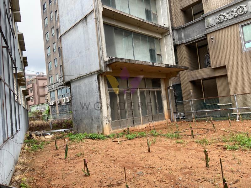 watersmall_S__58155114_0_20250826103101.jpg