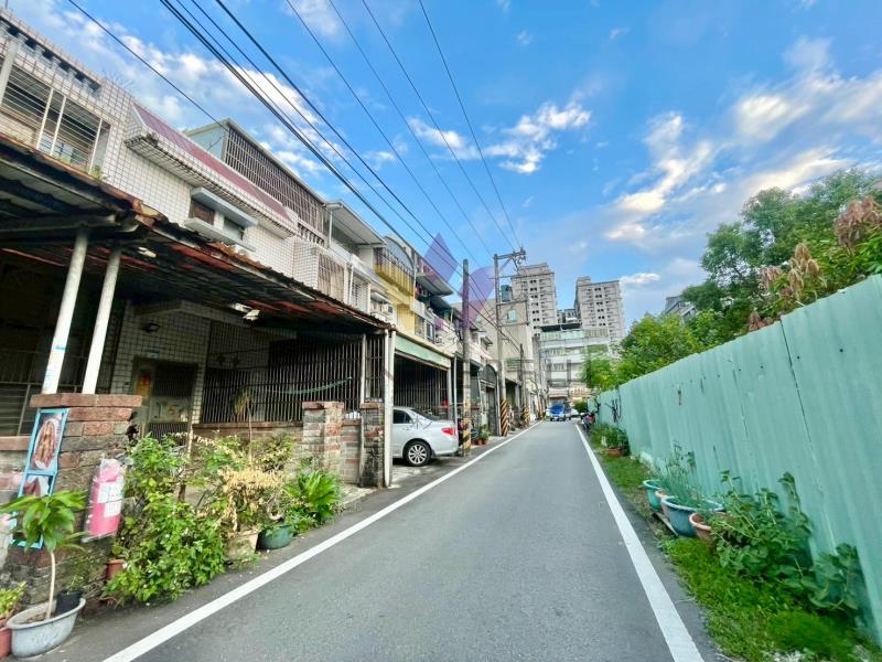 watersmall_LINE_ALBUM_1298南勢惠州街4房2廳3衛_250915_1_20250916162909.jpg