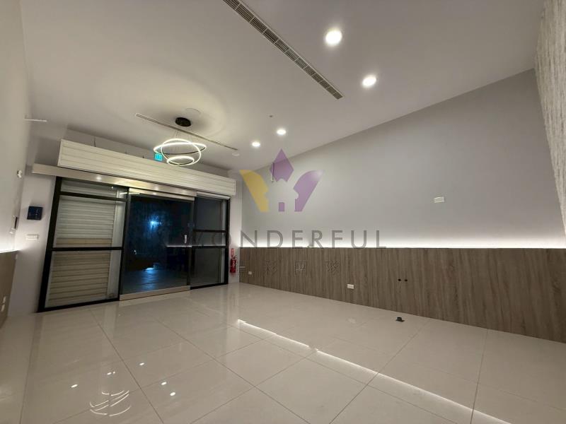 watersmall_LINE_ALBUM_楊梅新農街638號1198萬-店面鴻灃越_250430_4_20251008120124.jpg