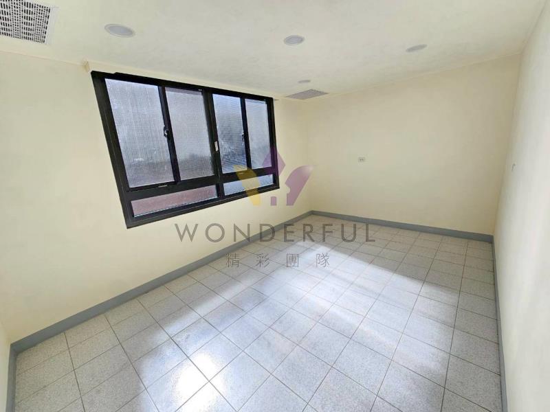 watersmall_LINE_ALBUM_南平路透天_251210_5_20251211145253.jpg