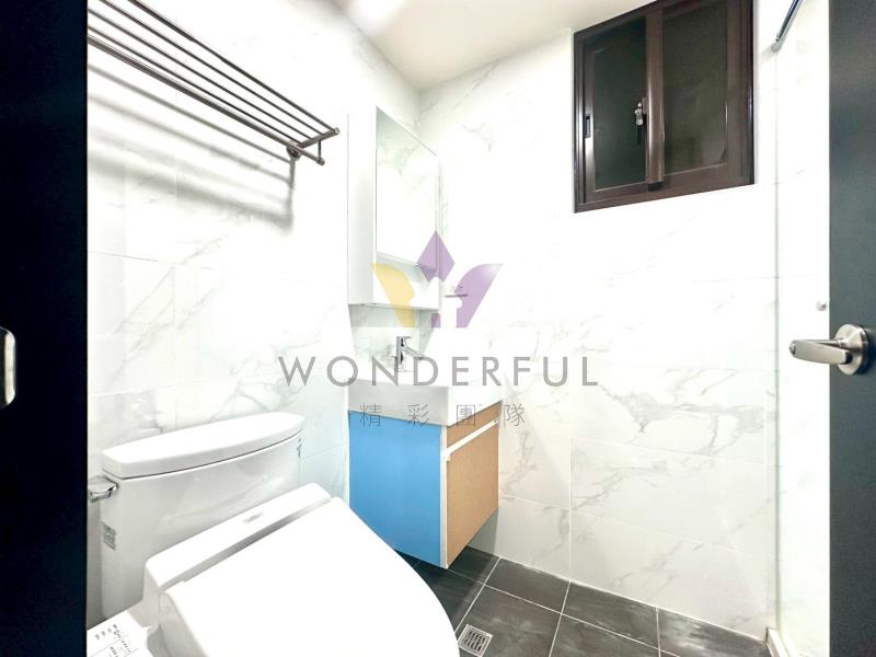 watersmall_1E0CBA03-52A9-4C6E-8473-0A7F20F6811A_20260128184450.jpeg