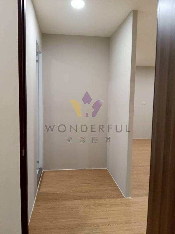 watersmall_LINE_ALBUM_2026328龜山區文德二路11巷6號三樓開賣了開價1198萬，底價1160萬_260407_10_20260407135919.jpg