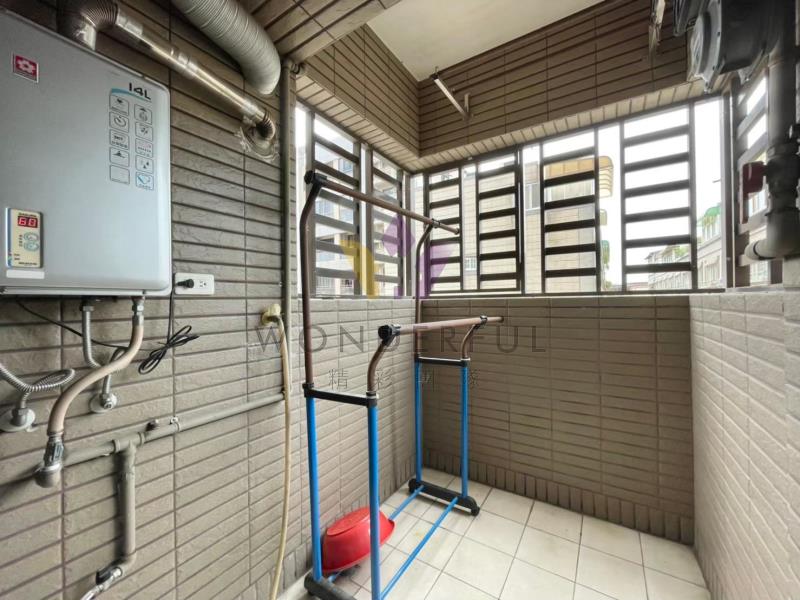 watersmall_LINE_ALBUM_828巢世代2房_260607_11_20260607143138.jpg
