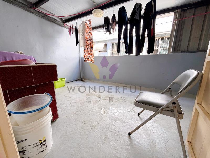 watersmall_LINE_ALBUM_忠孝商圈室內挑高7米前院停車美透天內壢高中_250924_14_0_20260608155455.jpg